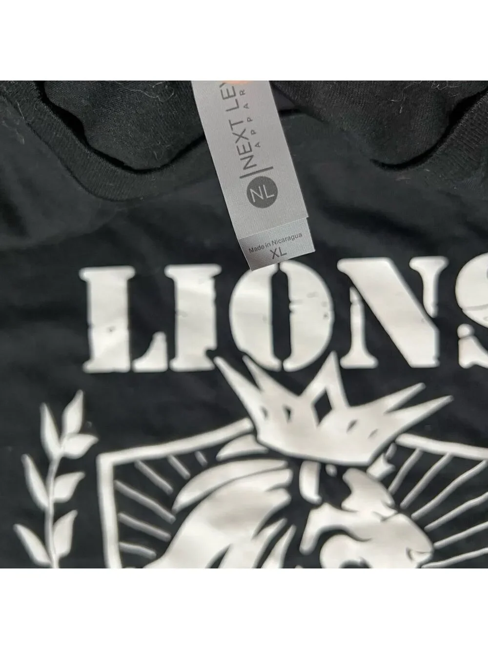 “Lions not sheep” t-shirt Black White Lion Crown Guns AK 47 Rifle Patriot NRA XL